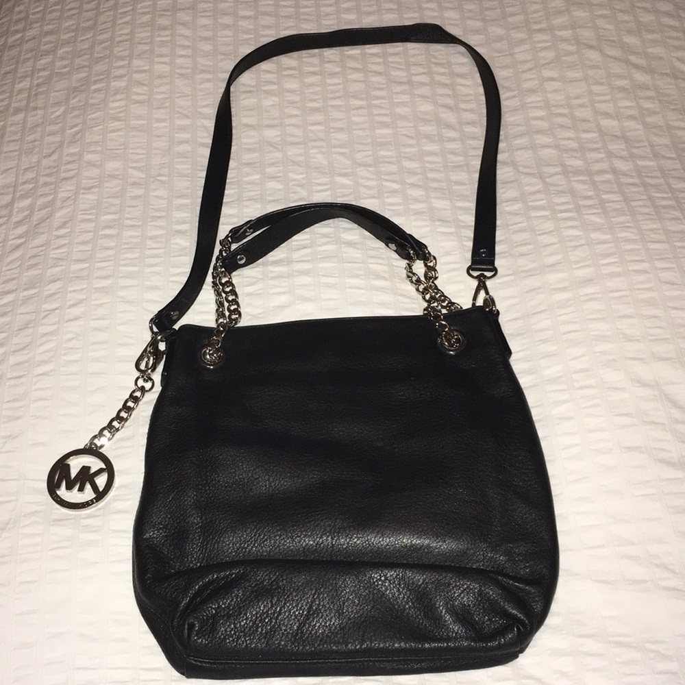 Michaels Kors black purse